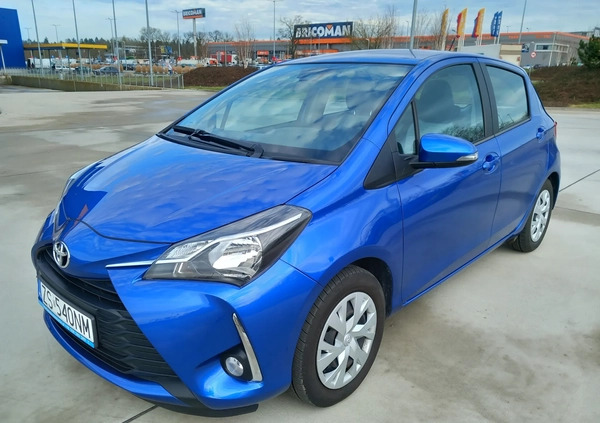 Toyota Yaris cena 59900 przebieg: 22000, rok produkcji 2020 z Szczecin małe 596